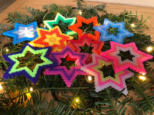 ozdoba z korálků hvězda