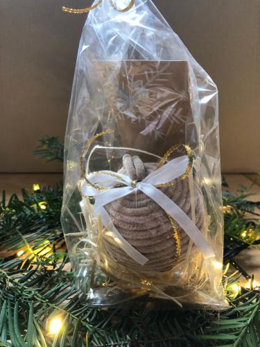 kulatá ozdoba béžová se záložkou do knížky