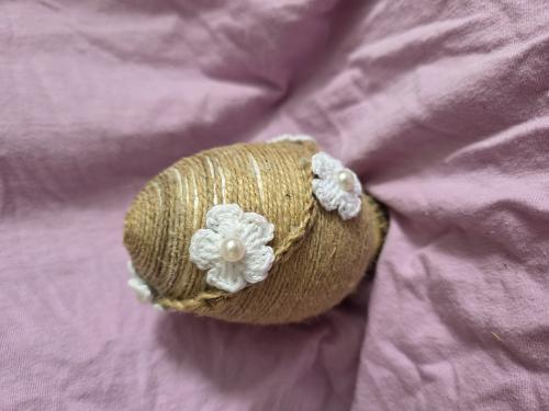 Velkévejce, s provázkem